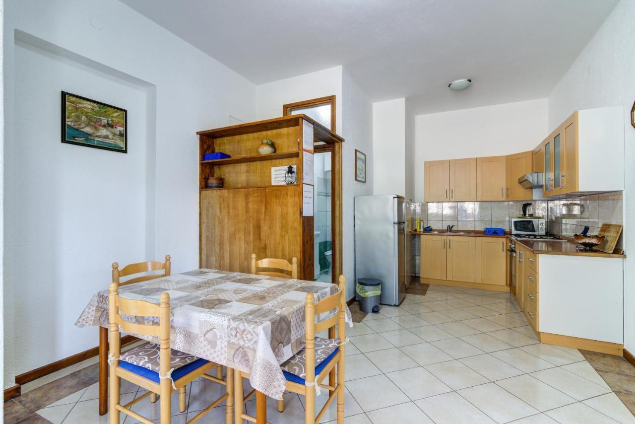 Dora Apartment 센 외부 사진