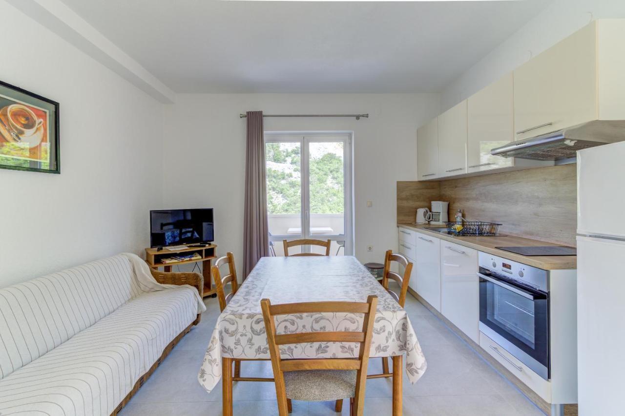 Dora Apartment 센 외부 사진